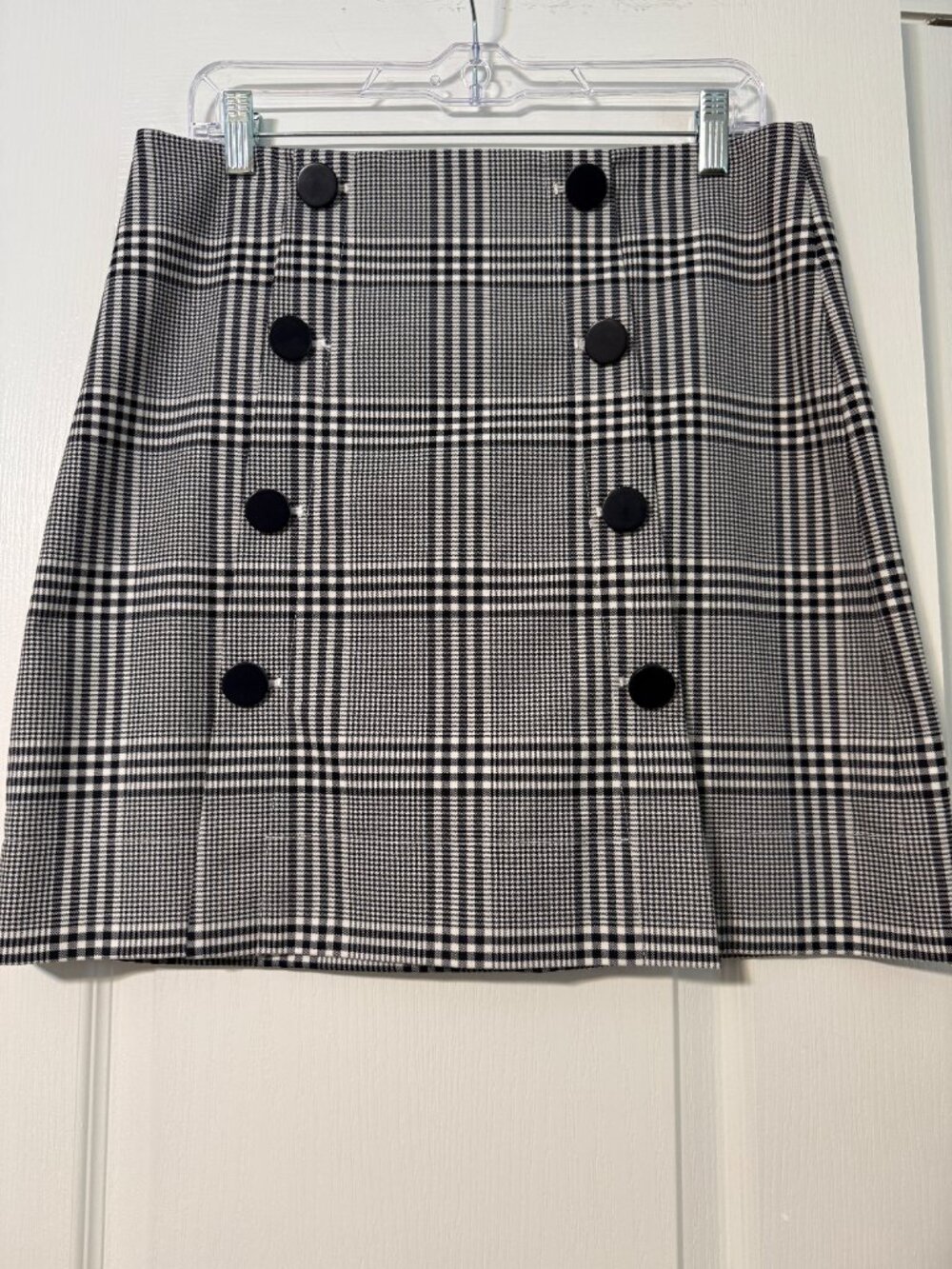 Loft Outlet Black & White Plaid Mini Skirt Size 8